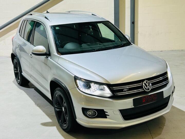 Volkswagen TIGUAN 2.0 TDI BlueMotion Tech R-Line Edition DSG 4WD Euro 6 (s/s) 5dr