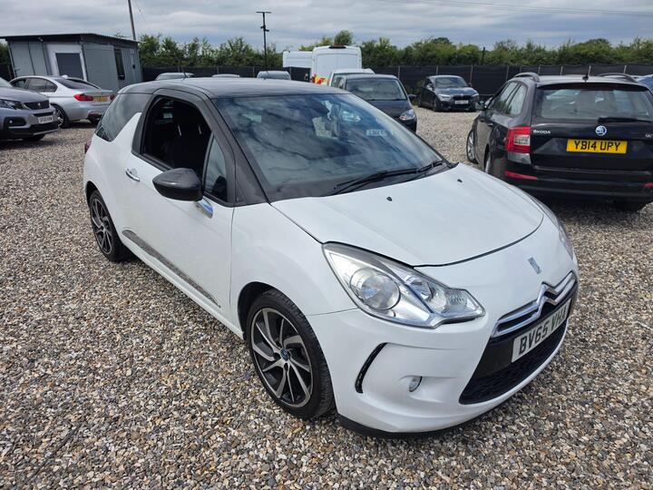 DS AUTOMOBILES DS 3 1.2 PureTech DStyle Nav Euro 6 (s/s) 3dr