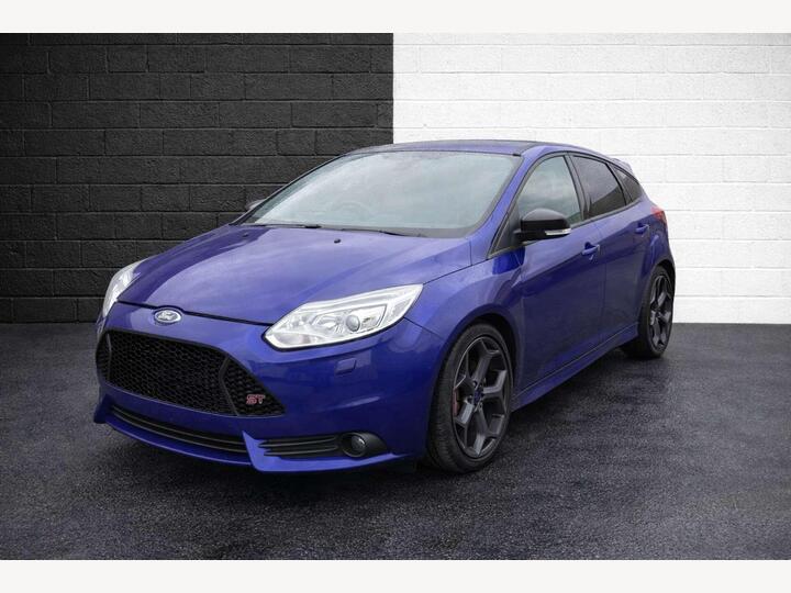 Ford FOCUS 2.0T EcoBoost ST-3 Euro 5 (s/s) 5dr
