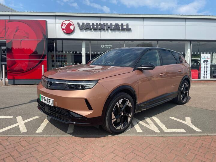 Vauxhall Grandland 73kWh Ultimate Auto 5dr