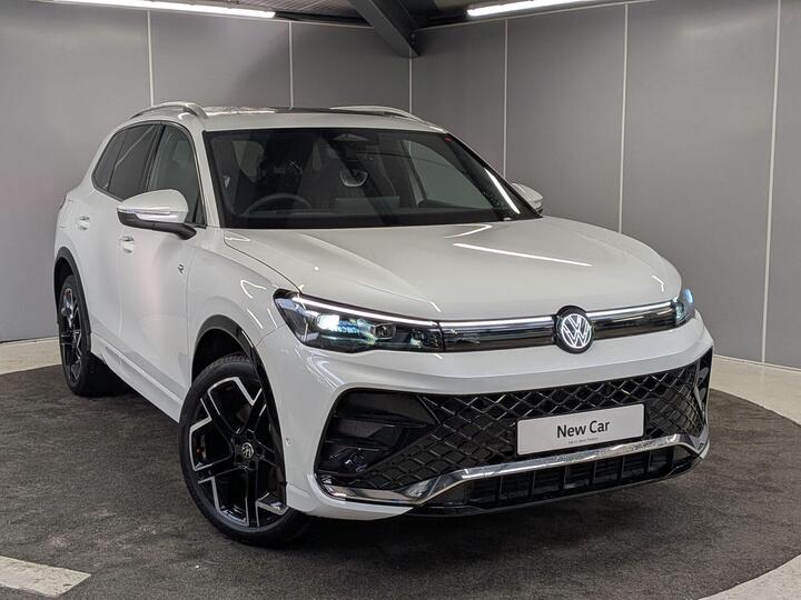 Volkswagen Tiguan 2.0 TDI R-Line DSG Euro 6 (s/s) 5dr