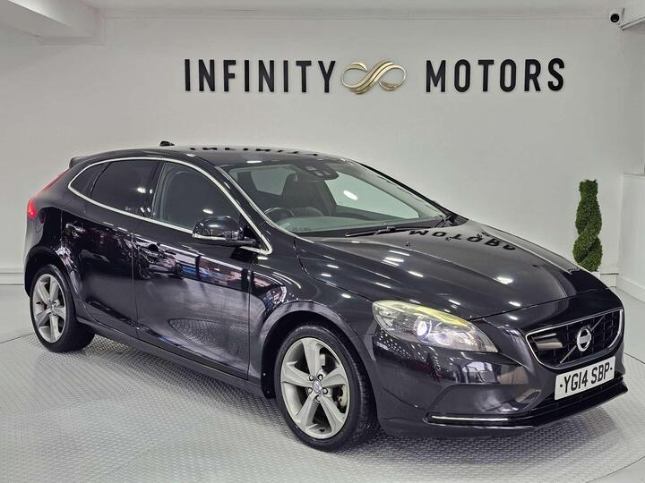 Volvo V40 1.6 T4 SE Lux Nav Hatchback 5dr Petrol Powershift Euro 5 (s/s) (180 Ps)
