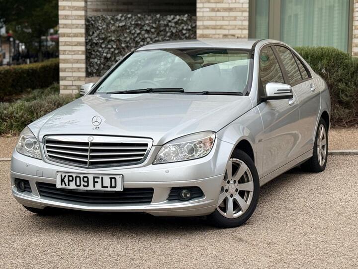 Mercedes-Benz C Class 1.6 C180K BlueEfficiency SE Auto Euro 4 4dr