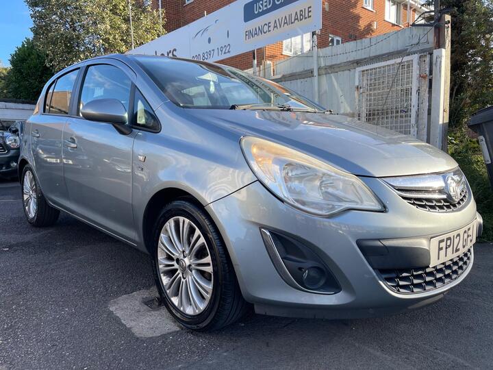 Vauxhall Corsa 1.4 16V SE Auto Euro 5 5dr