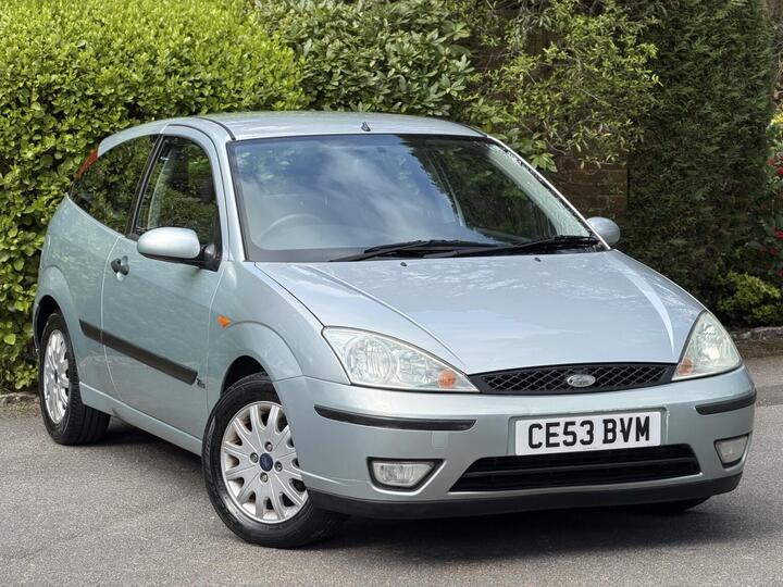Ford FOCUS 1.6i 16v Zetec 3dr