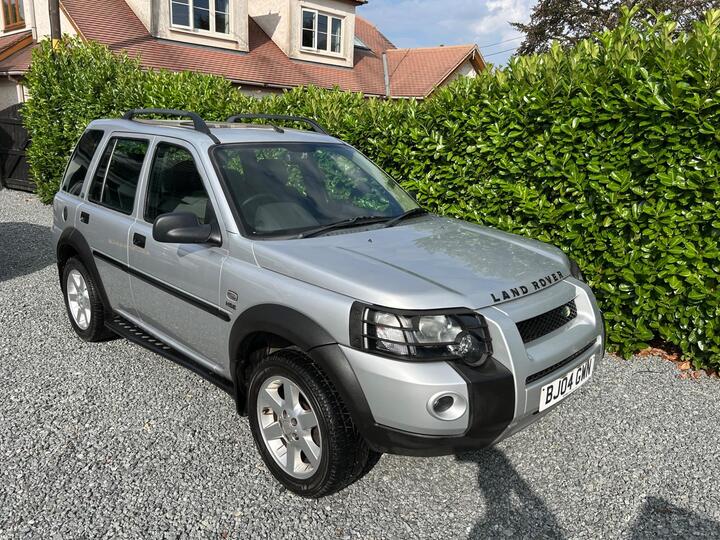 Land Rover Freelander 2.0 TD4 HSE Station Wagon 5dr Land Rover Freelander 2.0 TD4 HSE Station Wagon 5dr