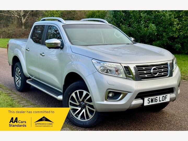 Nissan Navara 2.3 DCi Tekna Auto 4WD Euro 5 4dr