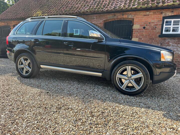 Volvo XC90 2.4 D5 R-Design SE (Premium Pack) Geartronic AWD 5dr