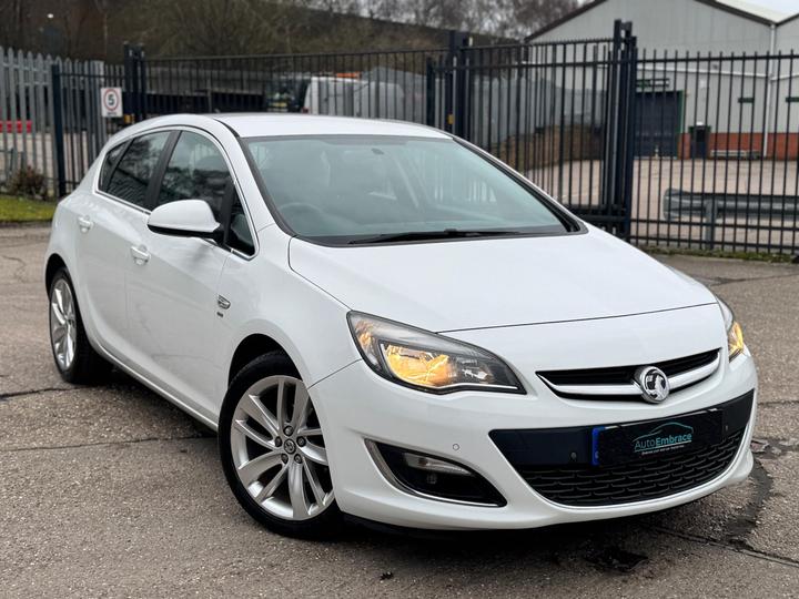 Vauxhall Astra 1.6 16v SRi Euro 5 5dr