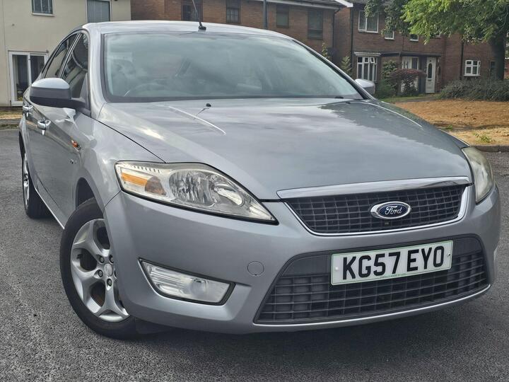 Ford Mondeo 2.0 Zetec 5dr