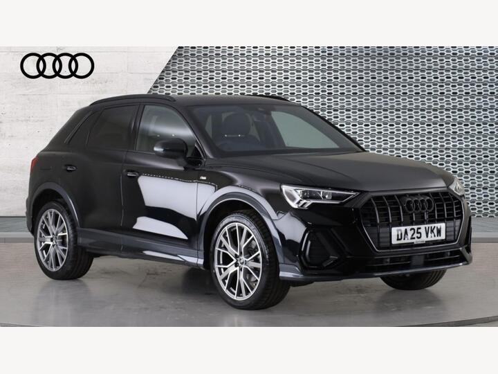 Audi Q3 1.5 TFSI CoD 35 Black Edition S Tronic Euro 6 (s/s) 5dr