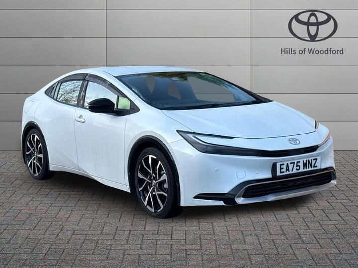 Toyota Prius 2.0 13.6kWh Excel CVT Euro 6 (s/s) 5dr