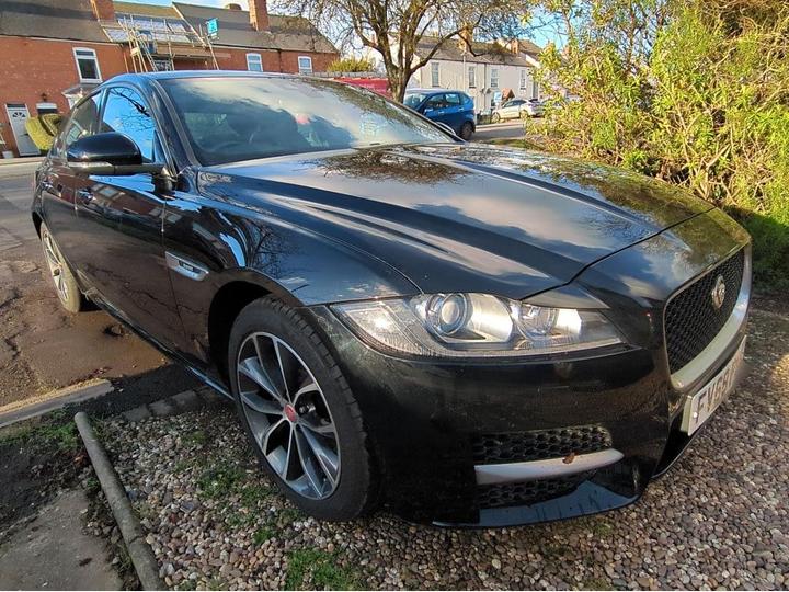 Jaguar XF D R-SPORT DIESEL SALOON 2.0d R-Sport Auto Euro 6 (s/s) 4dr