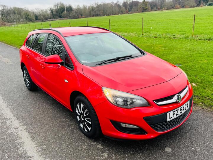 Vauxhall Astra 1.6 16V Exclusiv Sports Tourer Auto Euro 5 5dr