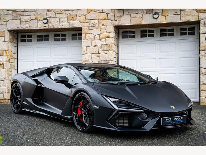 Lamborghini Revuelto 6.5 V12 HPEV 3.8kWh AMT 4WD Euro 6 2dr