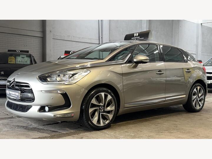 Citroen DS5 2.0 HDi DStyle Euro 5 5dr Citroen DS5 2.0 HDi DStyle Euro 5 5dr