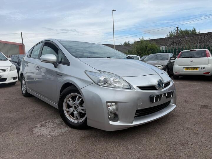 Toyota Prius 1.8 VVT-h T3 CVT Euro 5 (s/s) 5dr