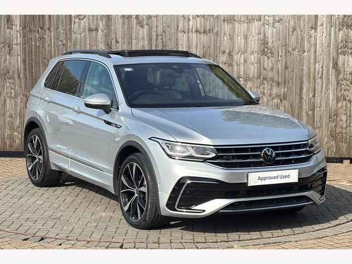 Volkswagen Tiguan 2.0 TDI R-Line Edition DSG Euro 6 (s/s) 5dr