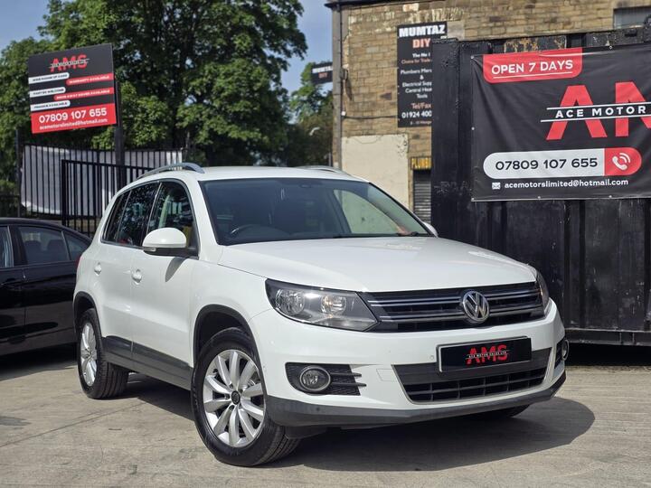 Volkswagen Tiguan 2.0 TDI BlueMotion Tech Match 4WD Euro 5 (s/s) 5dr