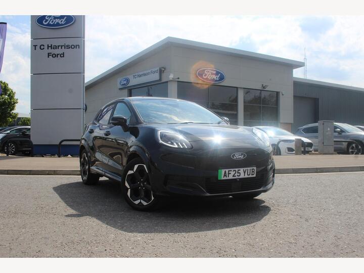 Ford PUMA Standard Range 43kWh Premium Auto 5dr Ford PUMA Standard Range 43kWh Premium Auto 5dr