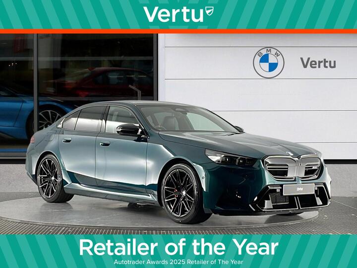 BMW M5 4.4 22.1kWh Steptronic XDrive Euro 6 (s/s) 4dr