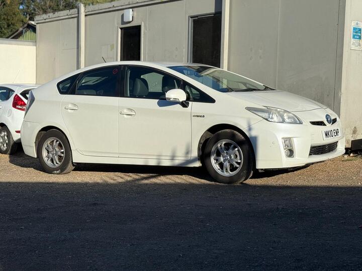 Toyota Prius 1.8 VVT-h T Spirit CVT Euro 5 (s/s) 5dr