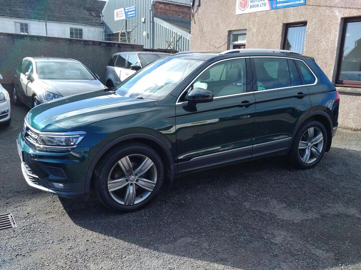 Volkswagen Tiguan 2.0 TDI SEL DSG 4Motion Euro 6 (s/s) 5dr