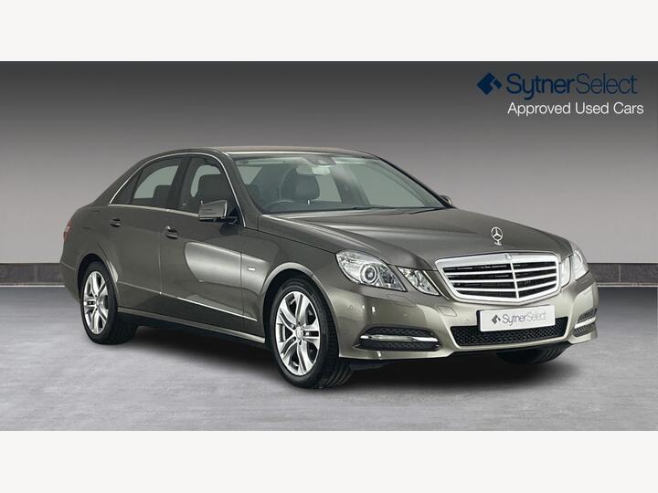 Mercedes-Benz E CLASS 3.0 E350 CDI V6 BlueEfficiency Avantgarde Edition 125 G-Tronic+ Euro 5 4dr Mercedes-Benz E CLASS 3.0 E350 CDI V6 BlueEfficiency Avantgarde Edition 125 G-Tronic+ Euro 5 4dr