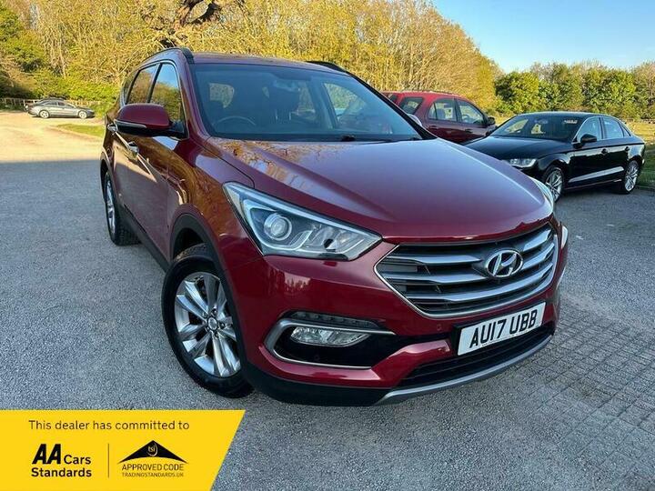 Hyundai Santa Fe 2.2 CRDi Blue Drive Premium 4WD Euro 6 (s/s) 5dr Hyundai Santa Fe 2.2 CRDi Blue Drive Premium 4WD Euro 6 (s/s) 5dr