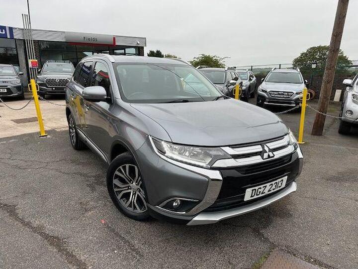 Mitsubishi Outlander 2.2 DI-D GX3 Auto 4WD Euro 6 5dr Mitsubishi Outlander 2.2 DI-D GX3 Auto 4WD Euro 6 5dr