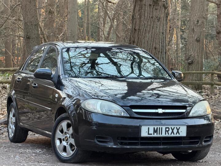 Chevrolet Lacetti 1.6 SX 5dr