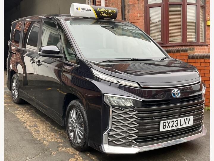 Toyota Voxy 1.8 Hybrid Petrol 7 Seater 5dr