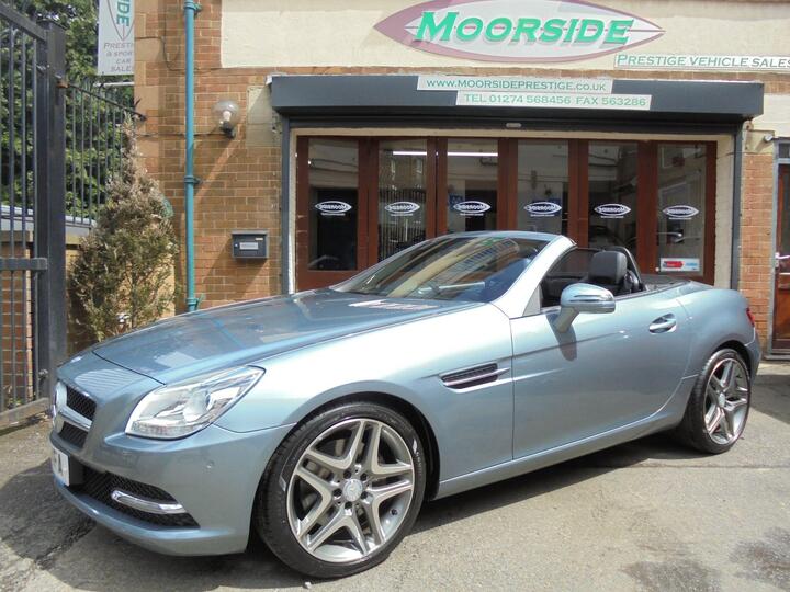 Mercedes-Benz SLK 1.8 SLK250 BlueEfficiency G-Tronic+ Euro 5 (s/s) 2dr Mercedes-Benz SLK 1.8 SLK250 BlueEfficiency G-Tronic+ Euro 5 (s/s) 2dr