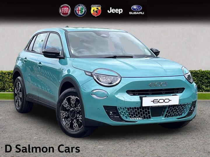 Fiat 600 1.2 MHEV Icon E-DCT Euro 6 (s/s) 5dr