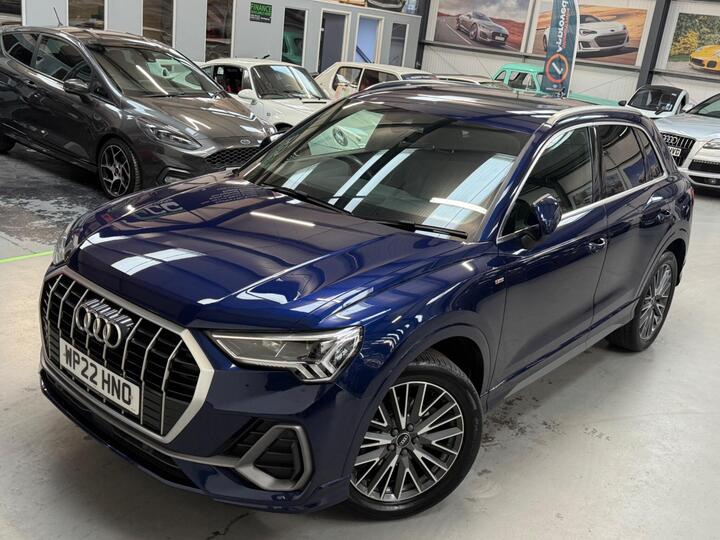Audi Q3 1.5 TFSI CoD 35 S Line Euro 6 (s/s) 5dr