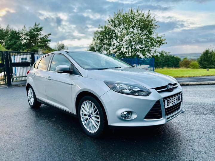 Ford Focus 1.6 Zetec Euro 5 5dr