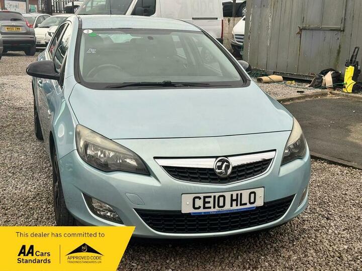 Vauxhall Astra 1.6 16v SRi Euro 5 5dr