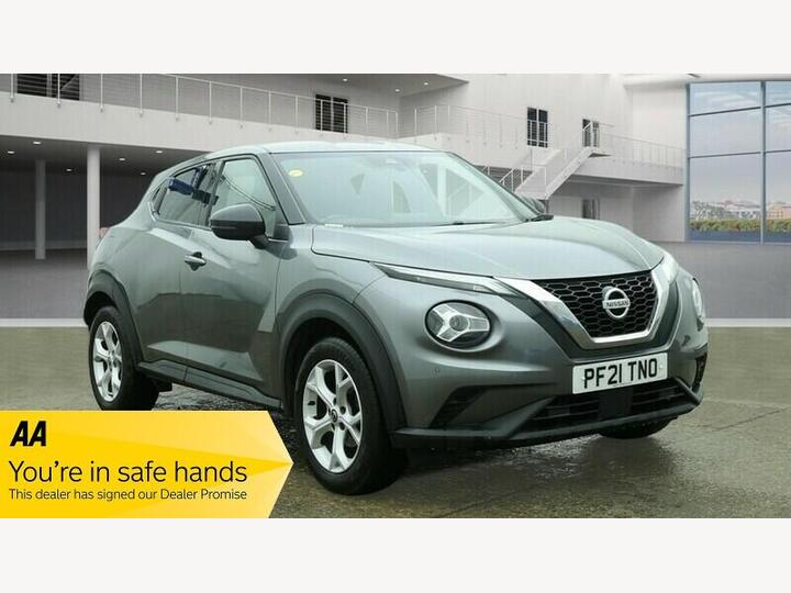 Nissan Juke 1.0 DIG-T N-Connecta Euro 6 (s/s) 5dr Nissan Juke 1.0 DIG-T N-Connecta Euro 6 (s/s) 5dr