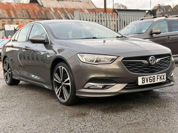Vauxhall Insignia 2.0 Turbo D BlueInjection SRi VX Line Nav Grand Sport Euro 6 (s/s) 5dr Vauxhall Insignia 2.0 Turbo D BlueInjection SRi VX Line Nav Grand Sport Euro 6 (s/s) 5dr