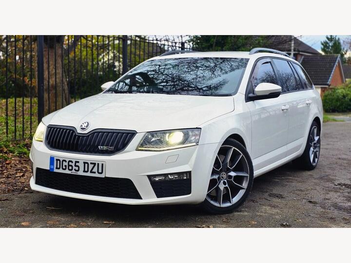 Skoda OCTAVIA 2.0 TDI VRS DSG Euro 6 (s/s) 5dr (SNav)