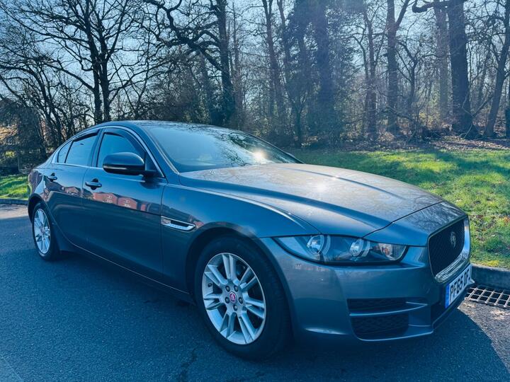 Jaguar XE 2.0d Prestige Euro 6 (s/s) 4dr