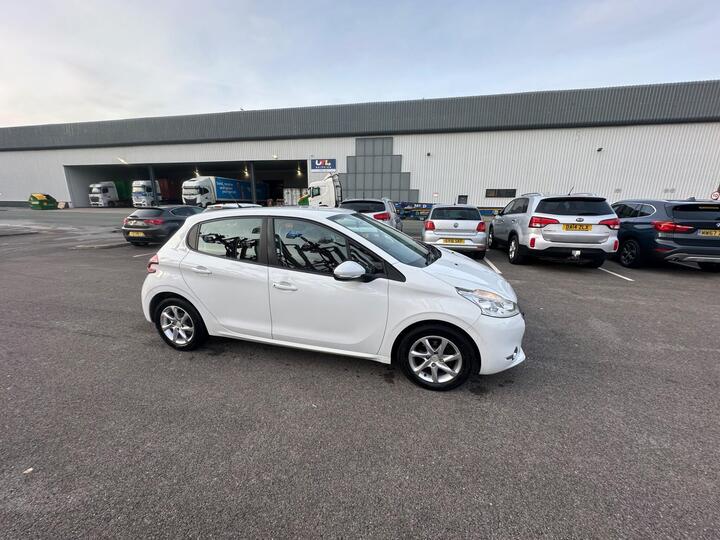 Peugeot 208 1.2 VTi Active Euro 5 5dr