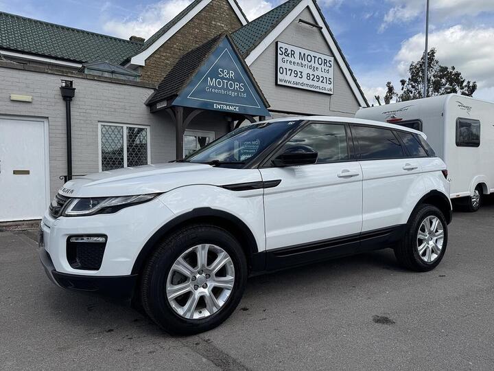 Land Rover Range Rover Evoque 2.0 TD4 SE Tech Auto 4WD Euro 6 (s/s) 5dr Land Rover Range Rover Evoque 2.0 TD4 SE Tech Auto 4WD Euro 6 (s/s) 5dr