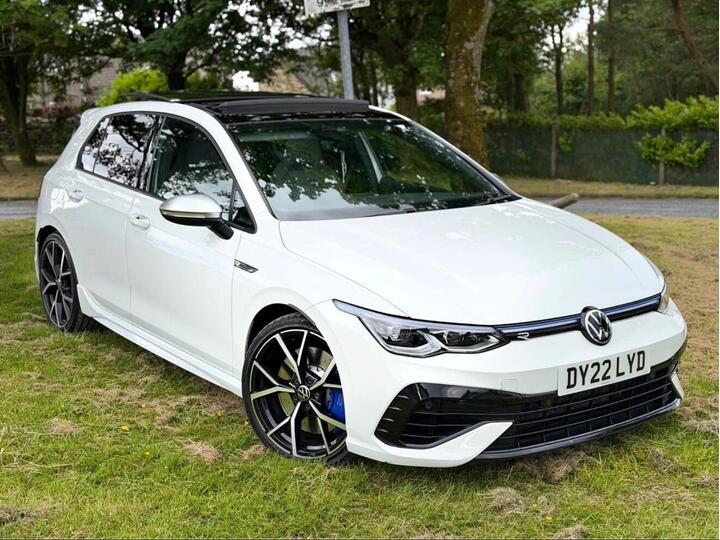Volkswagen Golf 2.0 TSI R DSG 4Motion Euro 6 (s/s) 5dr Volkswagen Golf 2.0 TSI R DSG 4Motion Euro 6 (s/s) 5dr