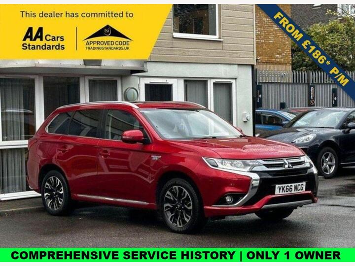 Mitsubishi OUTLANDER 2.0h 12kWh GX4h CVT 4WD Euro 6 (s/s) 5dr Mitsubishi OUTLANDER 2.0h 12kWh GX4h CVT 4WD Euro 6 (s/s) 5dr