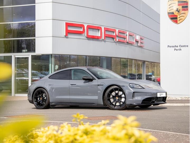 Porsche Taycan Performance Plus 105kWh GTS Auto 4WD 4dr (11kW Charger)