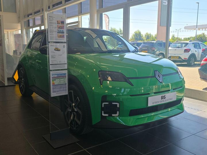 Renault 5 E-Tech Electric Comfort Range 52kWh Techno+ Auto 5dr