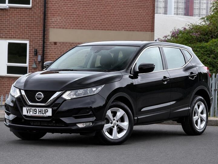Nissan Qashqai 1.3 DIG-T Acenta Premium Euro 6 (s/s) 5dr