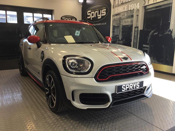 MINI Countryman 2.0 John Cooper Works Auto ALL4 Euro 6 (s/s) 5dr