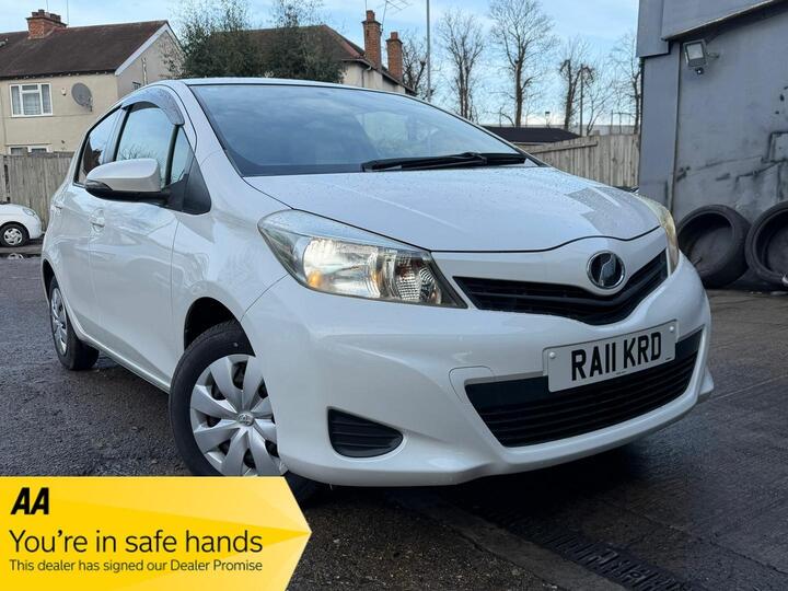 Toyota Yaris 1.33 Dual VVT-i Icon Plus Multidrive S Euro 5 5dr